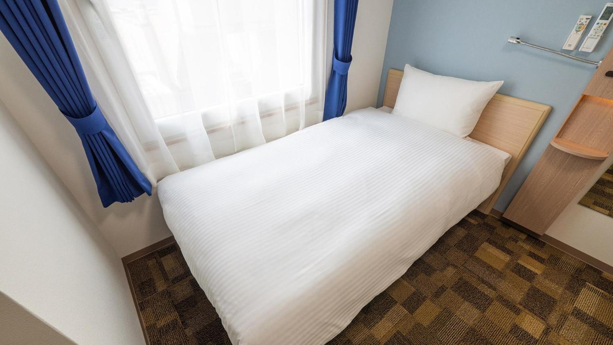 โรงแรม Toyoko Kayabacho Eki 3*